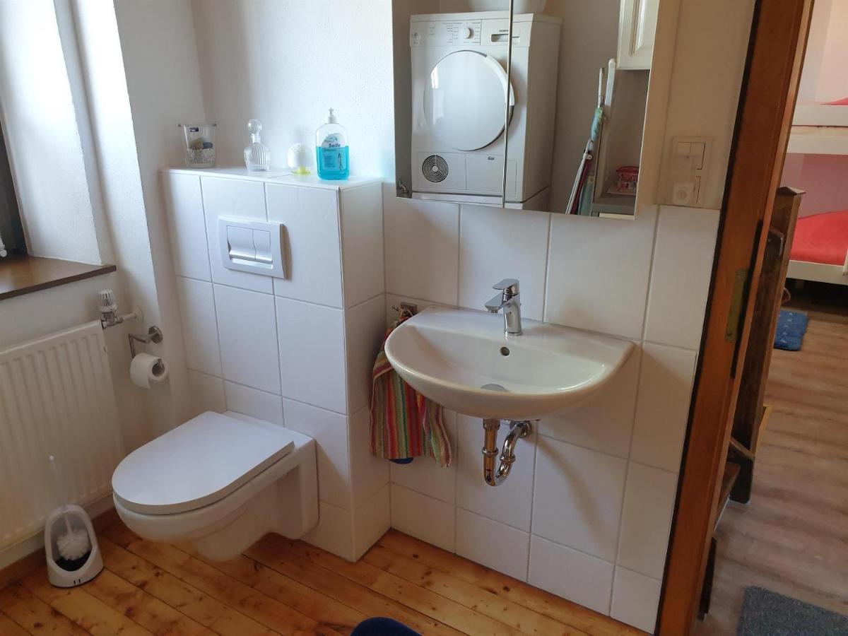 Ferienwohnung Huegelhaus Plütscheid 外观 照片